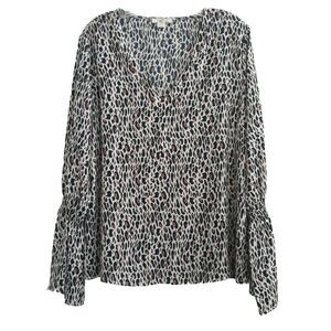Finn & Grace Blouse Womens XL  Black White Pink Animal Elastic Wrist Bell Sleeve